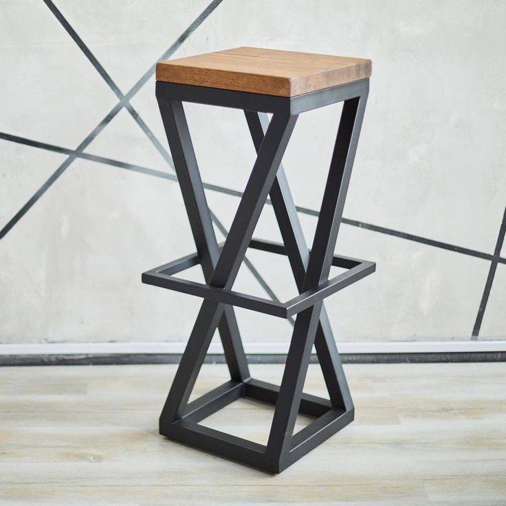 Барный стул